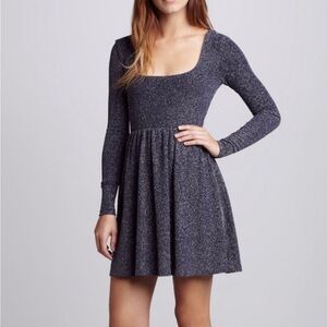Free people women’s Gray/Silver Long sleeve crewneck dress Size small fairy core